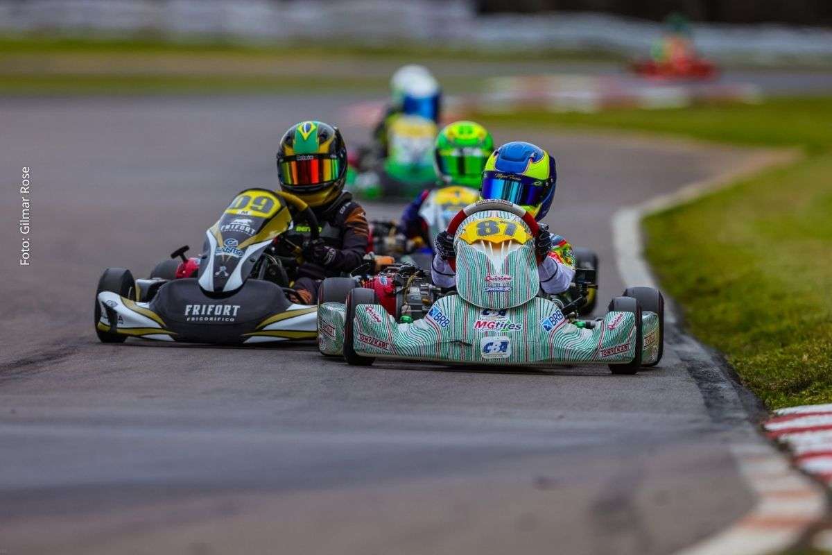 Miguel Faccio conquista vice-campeonato sul-americano de Kart 4T e coloca Santa Catarina no pódio continental