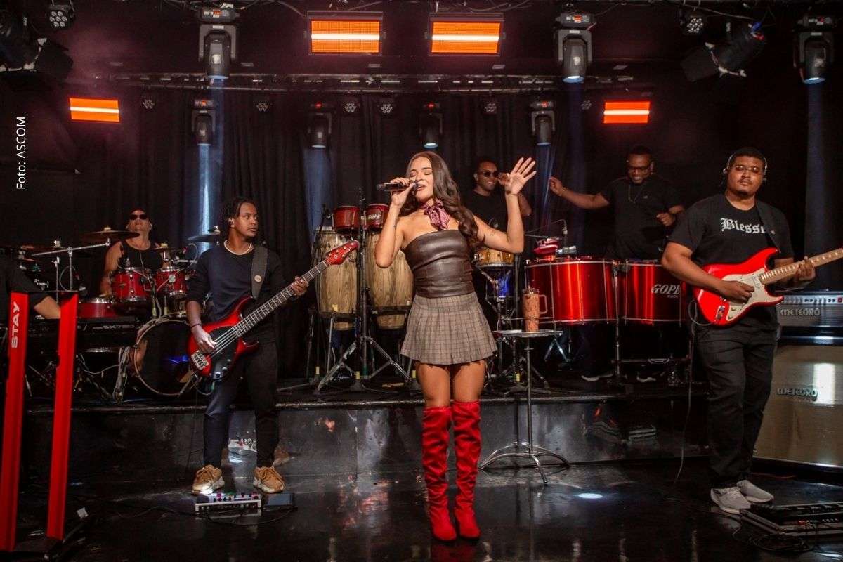 Alice Moraes lança single “Quando Eu Vi Você, F…” e retrata paixão inesperada que transforma planos e rotinas