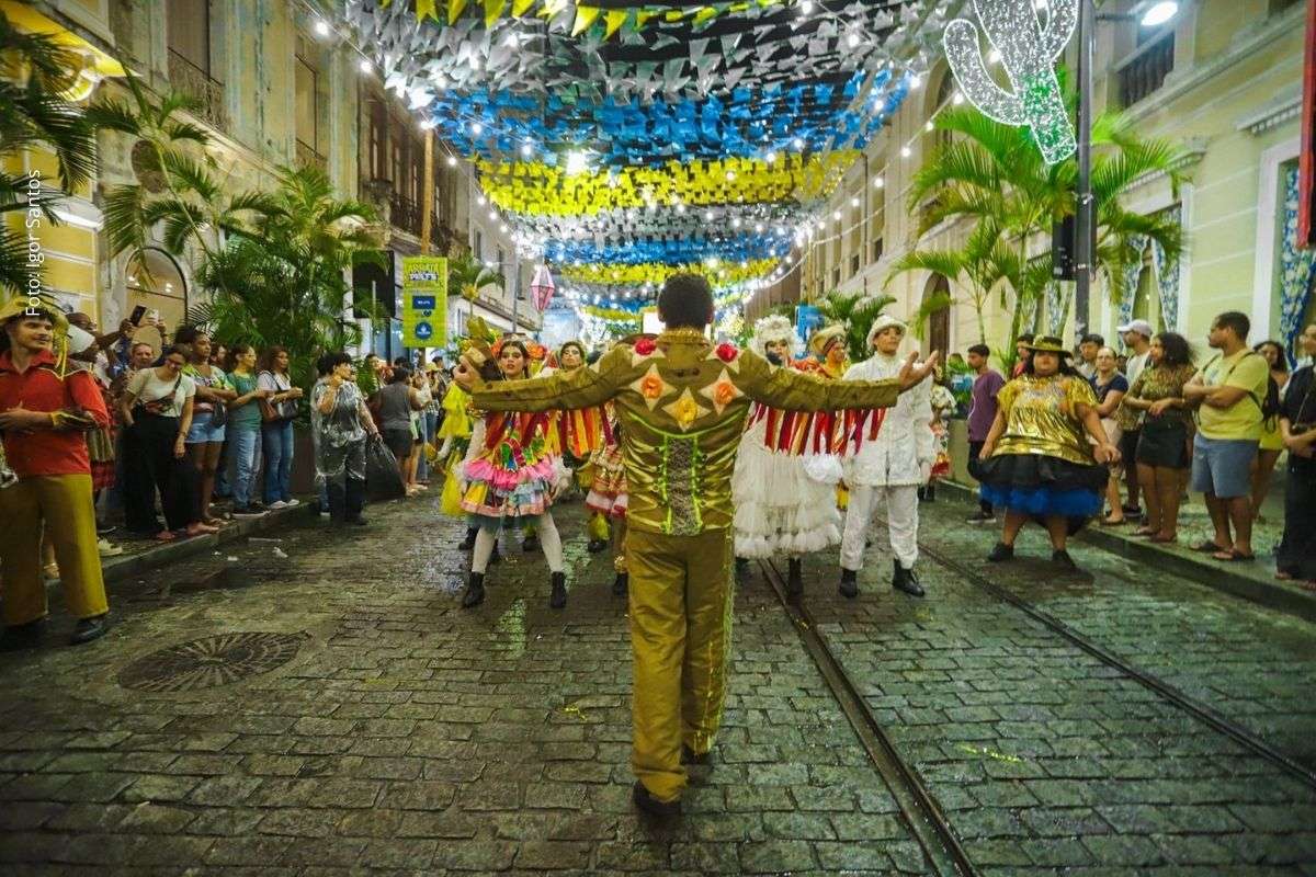 Evento reúne música, cultura popular, gastronomia e atividades para famílias na Rua Chile e na Praça Municipal.