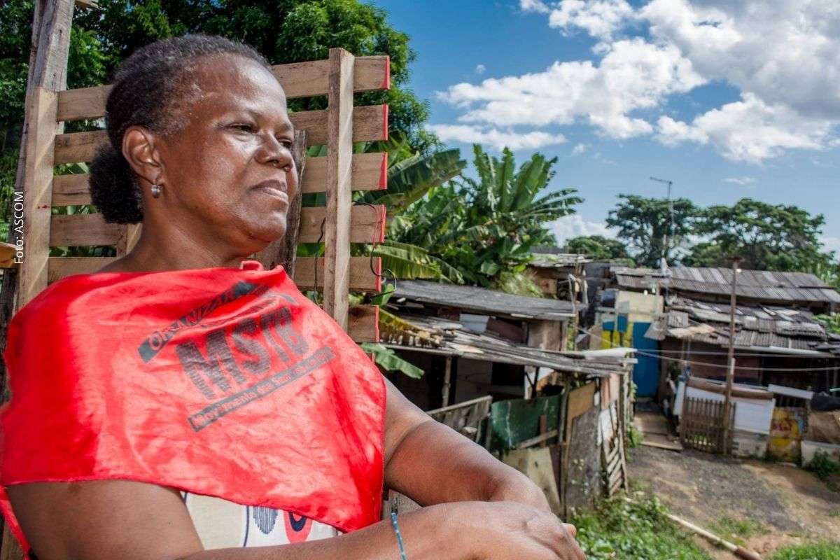 Homenagem reconhece a trajetória de Miralva Alves Nascimento na luta por moradia, direitos humanos, organização comunitária e atuação em movimentos sociais na capital baiana.