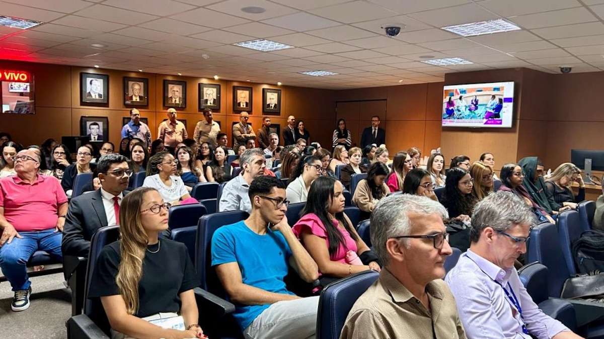 TCM-BA debate enfrentamento à violência contra a mulher