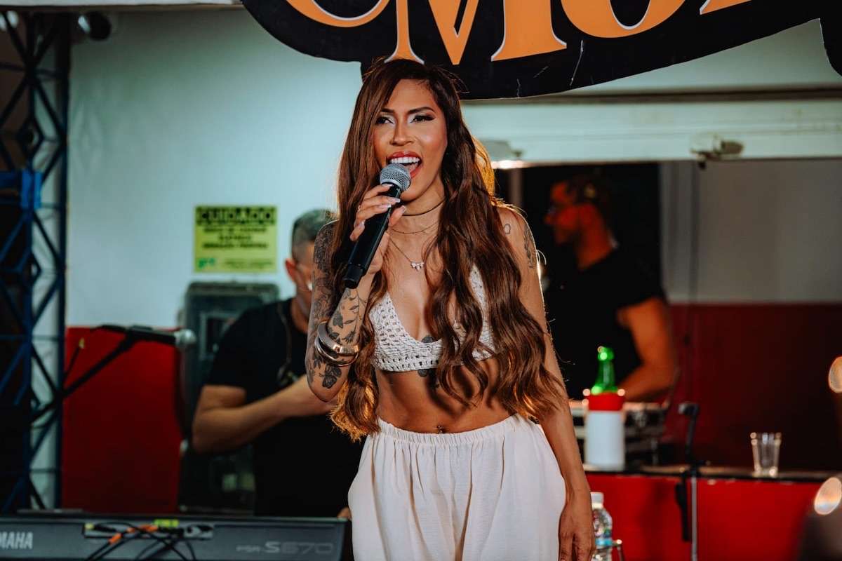 Simone Morena ultrapassa 215 mil visualizações no YouTube com audiovisual “Brega da Morena” gravado em Salvador
